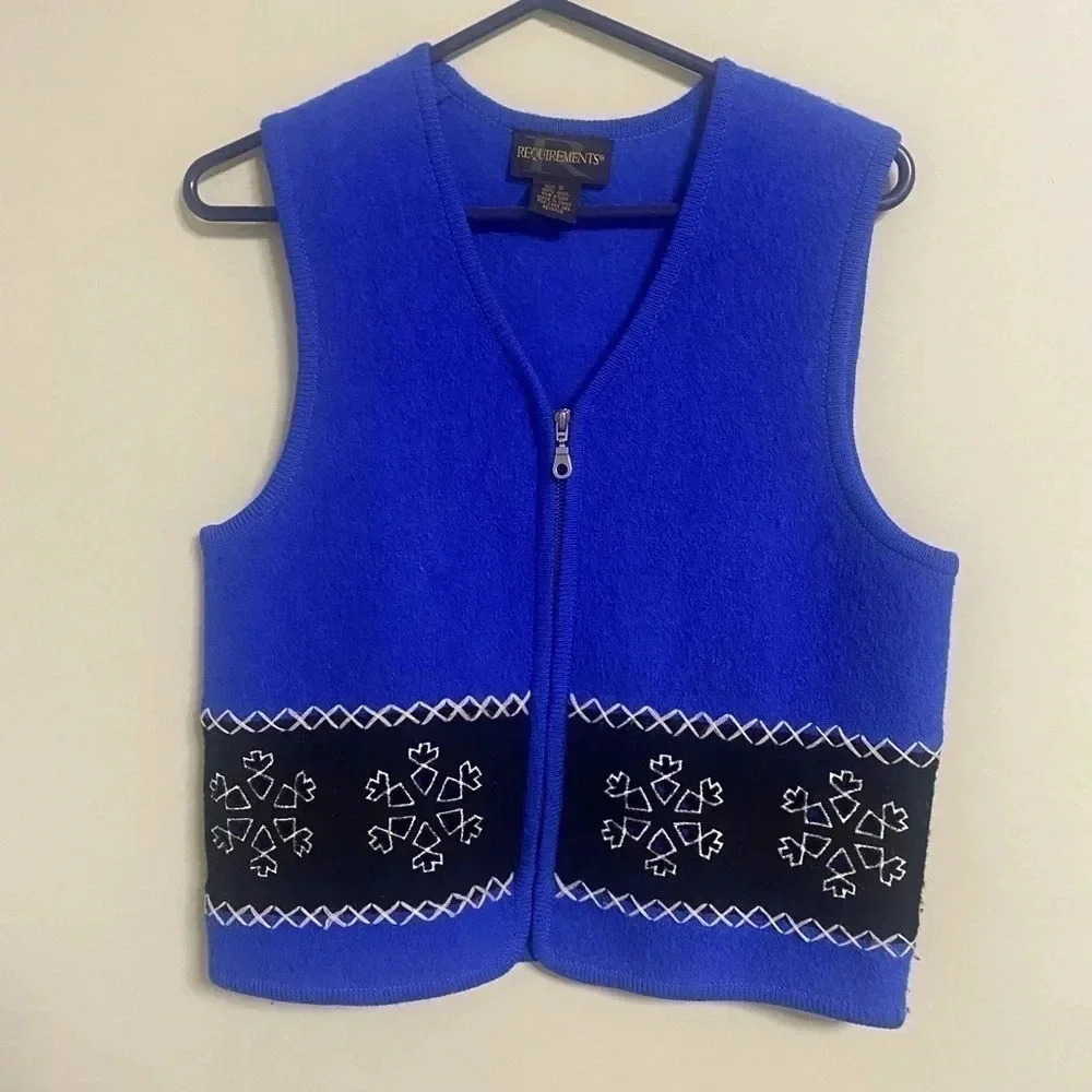 Requirements Blue Snowflake Cut Out 100% Wool Zip Up Sleeveless Vest Size Small